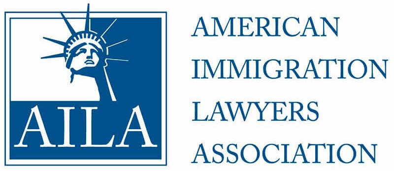 Miembro de la Asociación Americana de Abogados de Inmigración
